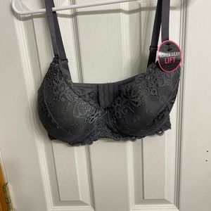 XOXO Bra Size 42D